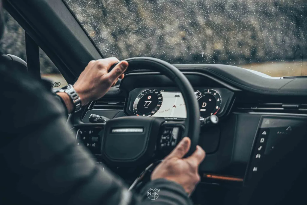 Automobile — photographie de Nam Pesesse